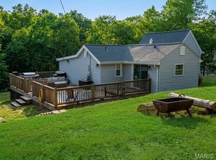 3990 Freeman Rd, Pacific, MO 63069