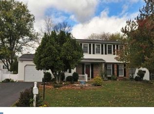 1802 Dutchmans Cir, Harleysville, PA 19438