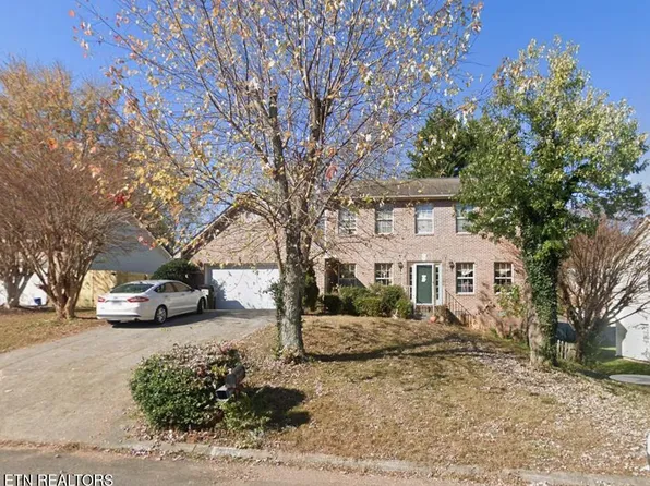 1445 Pheasants Glen Dr, Knoxville, TN 37923