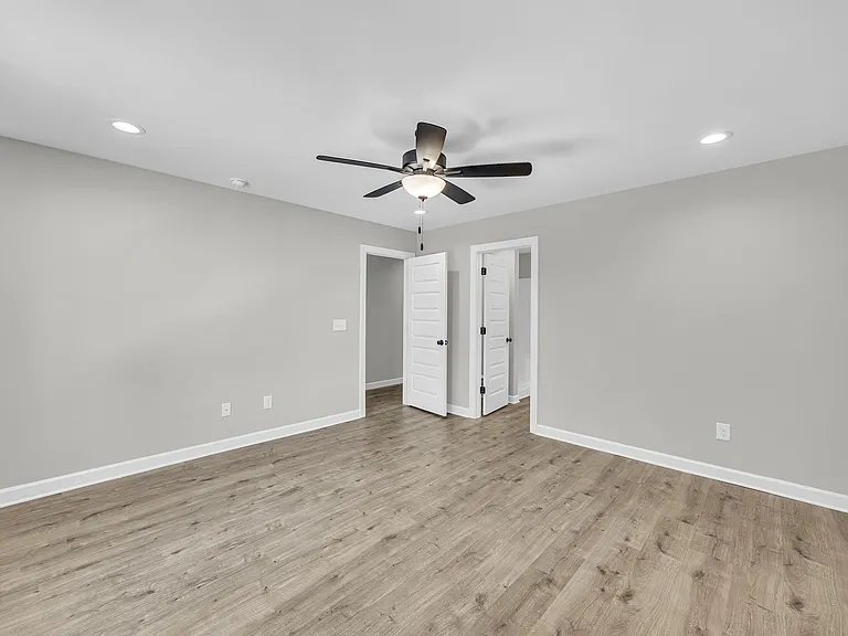 513 B H Parrish Rd — Photo 7