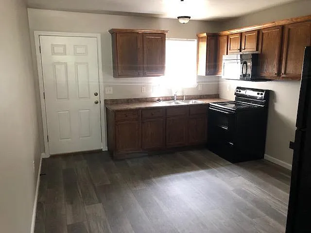 8031 Alexandria Hwy — Photo 7