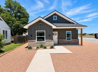 610 N Van Buren St, San Angelo, TX 76901