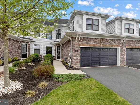 5 Saint Andrews Ave, Lawrence, NJ 08648