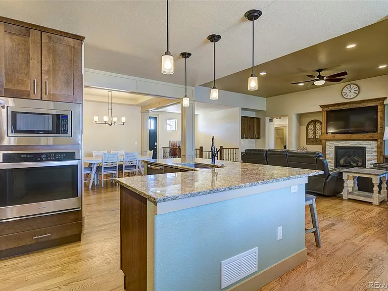 42105 Plantation Cir — Photo 2