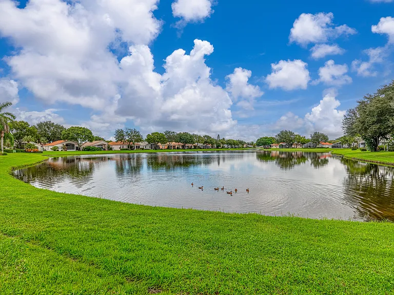 12573 Coral Lakes Dr — Photo 27