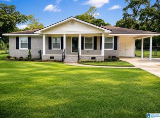 1008 26th Ave N, Hueytown, AL 35023