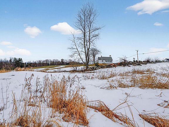 4th image of 500 Buckfield Road