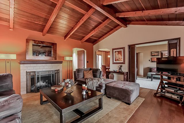 1st image of 1053 Nordica Dr