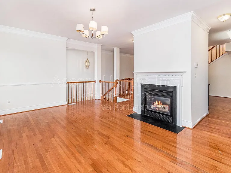 9875 Dochart Sound Ln — Photo 6