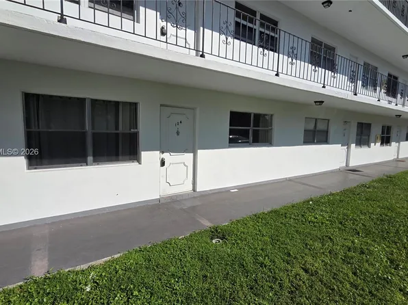 2420 Johnson St APT 104, Hollywood, FL 33020