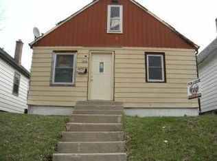 4656 N 31st St, South Milwaukee, WI