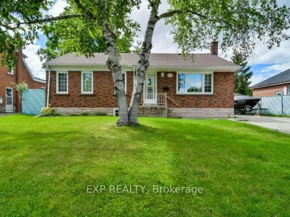 32A Guest St #Basement, Brampton, ON L6W 1T8