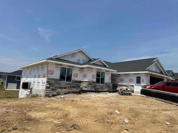 LOT 8 Rylee Ct, Peosta, IA 52068