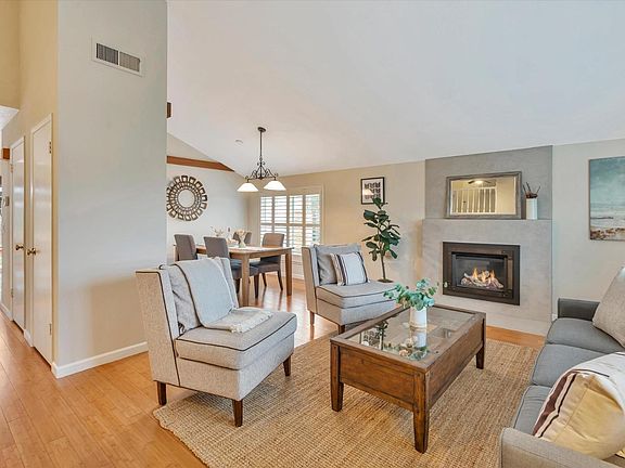 2nd image of 381 San Luis Way