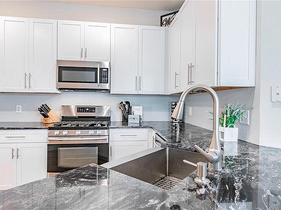 4th image of 19115 Doves Landing Dr