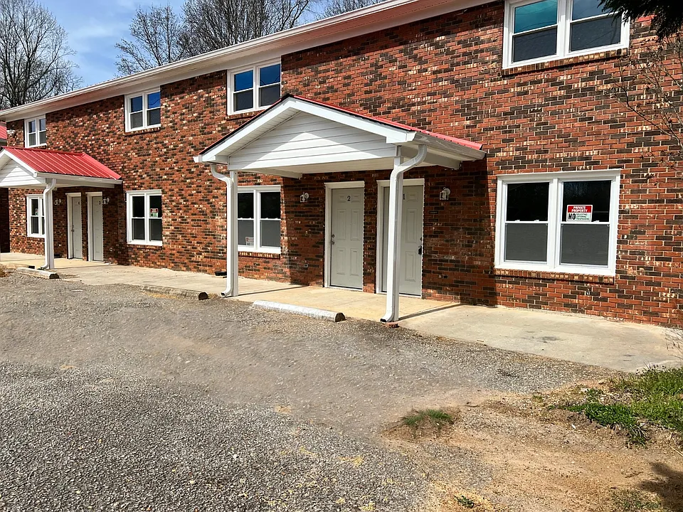 175 Bell Court Dr #9