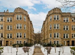 1349 W Greenleaf Ave APT 2B, Chicago, IL 60626