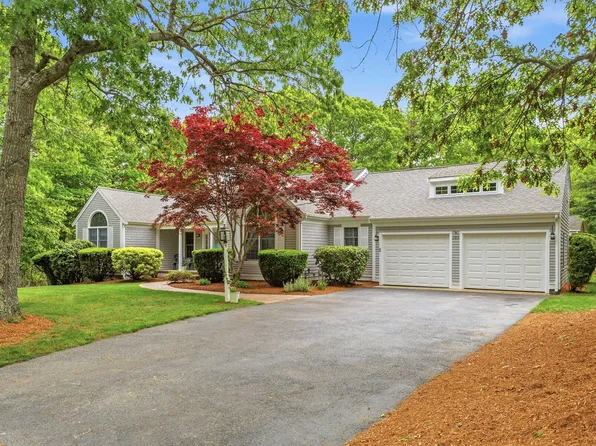 103 Falling Leaf Lane, Osterville, MA 02655