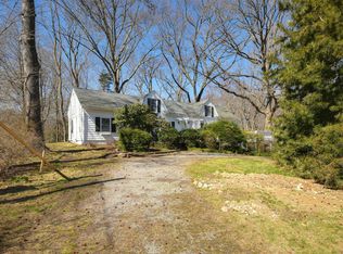 45 Old Farm Rd, Darien, CT 06820