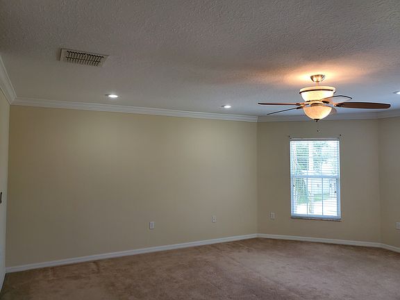 4th image of 3689 Covington Ln