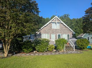 103 Pleasant Dr, Aydlett, NC 27916
