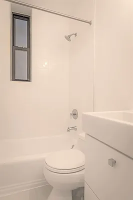 Rented by Bold New York | media 5