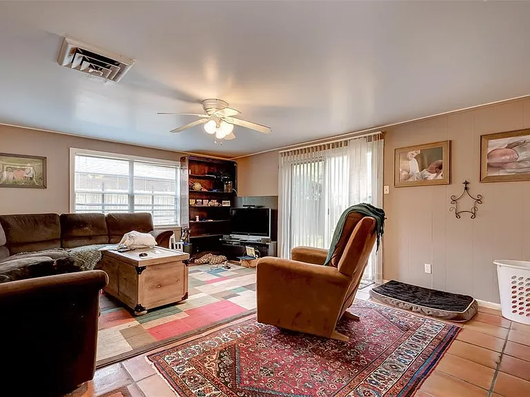 5917 Jason St — Photo 19