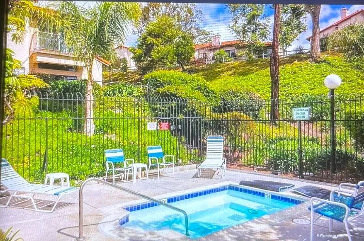 2 bed, 1112 sqft, $2,975 — Photo 4