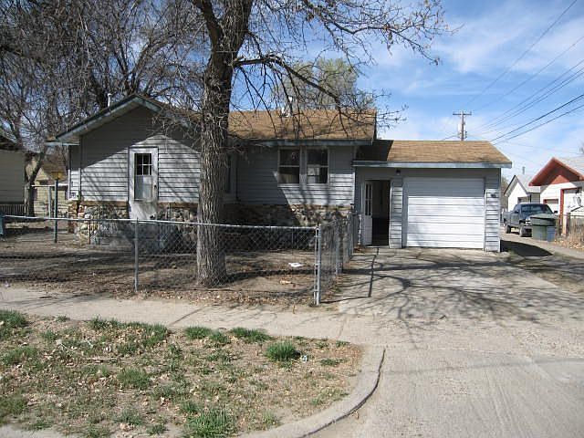 2nd image of 109 N Rosser Ave