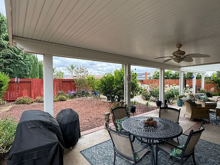 16517 Mountain St — Photo 34