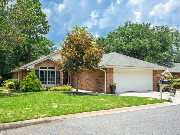 205 Carlyle Pl, Aiken, SC 29801