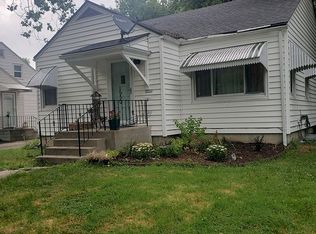 1530 SW Webster Ave, Topeka, KS 66604