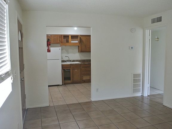 3rd image of 7107 N 53rd Ave #14