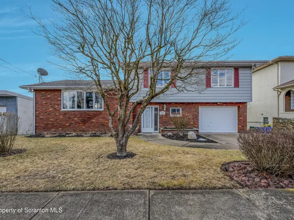 114 Corcoran St, Old Forge, PA 18518