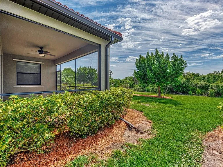 10113 Fiddlewood Dr — Photo 28
