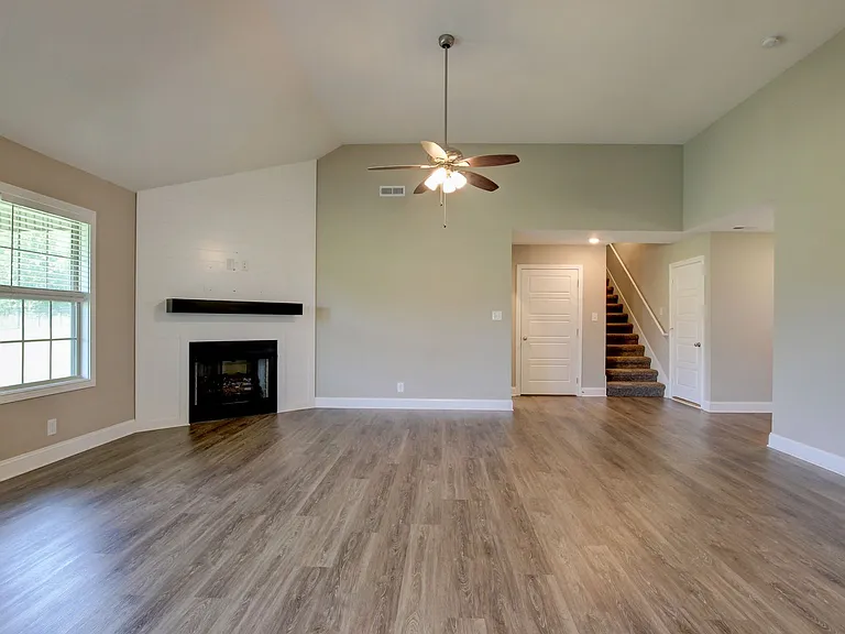 677 Battery Ct — Photo 61