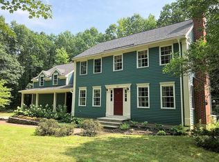 424 White Pond Rd, Lancaster, MA 01523