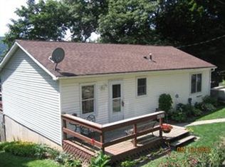 6821 Lake Salubria Dr, Bath, NY 14810