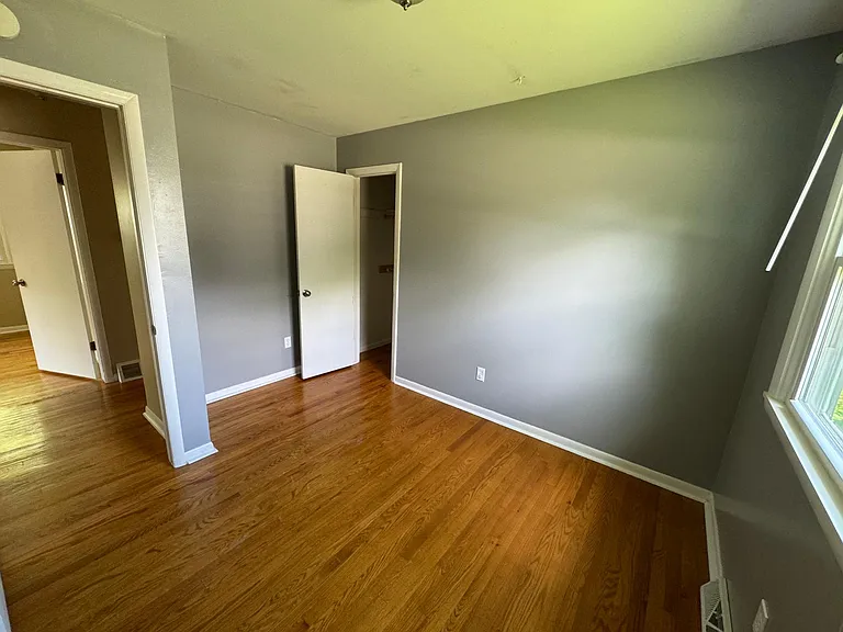 6716 Fescue St — Photo 10