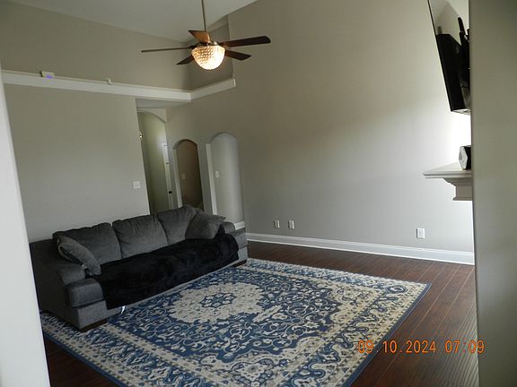 4th image of 2300 Killington Dr