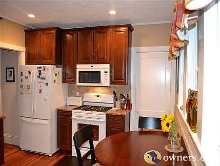 New Appliances/ updated lighting!