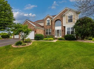 7029 Lydia Cir, Woodbury, MN 55125