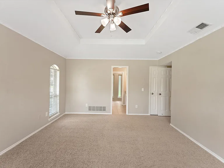 1617 Idyllwild Ct — Photo 4