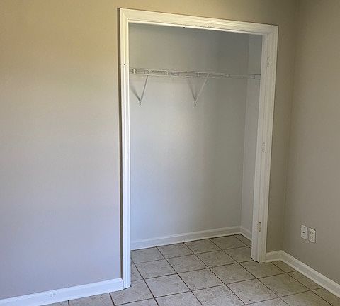 5th image of 4601 Ocean Dr