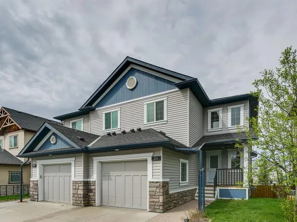 231 E Kingsbridge Rd SE, Airdrie, AB T4A 0M4