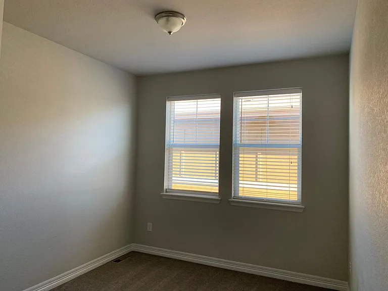 3705 W 118th Pl — Photo 32