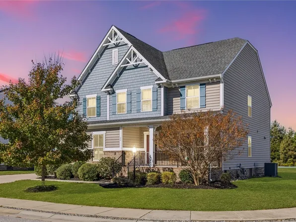 20 Pickins Dr, Poquoson, VA 23662