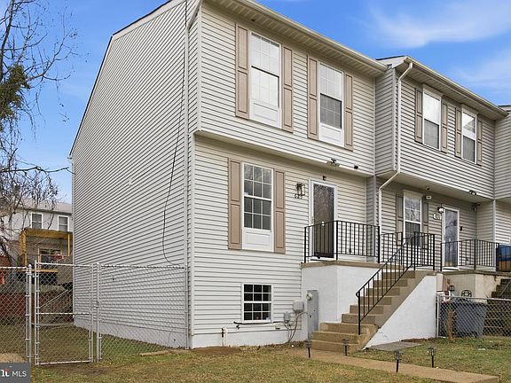 2nd image of 629 Nollmeyer Rd