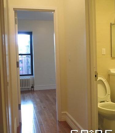 5th image of 50 W 106th St APT 1D