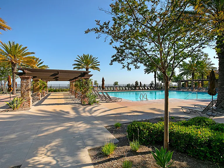 2854 Alamitos Rd — Photo 38